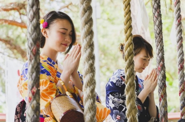 Shrine vs Temple in Japan: What’s the Difference?